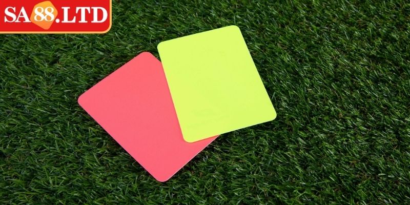 Tổng quan chi tiết về kèo thẻ phạt trong bóng đá
